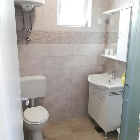 Renovierte In Mit Privatem Balkon
